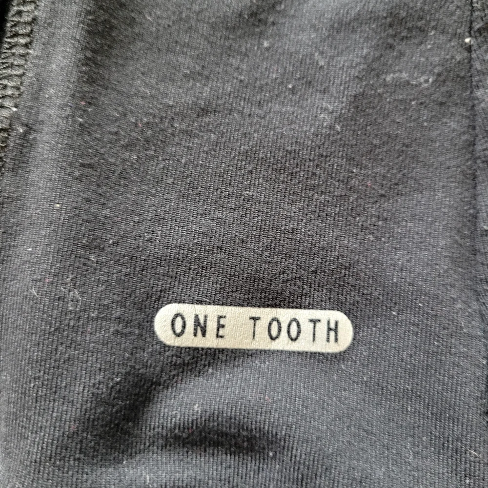 One Tooth Jacket - Picture 7 of 8